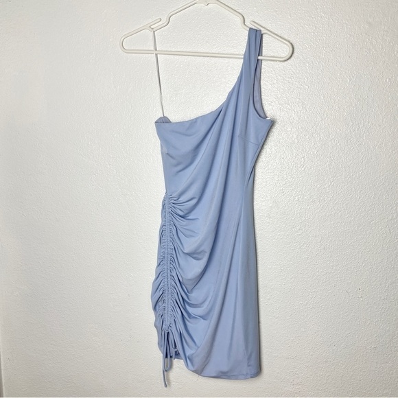 New Windsor Baby Blue Drawn To You One Shoulder Drawstring Mini Dress Size M - Picture 2 of 9